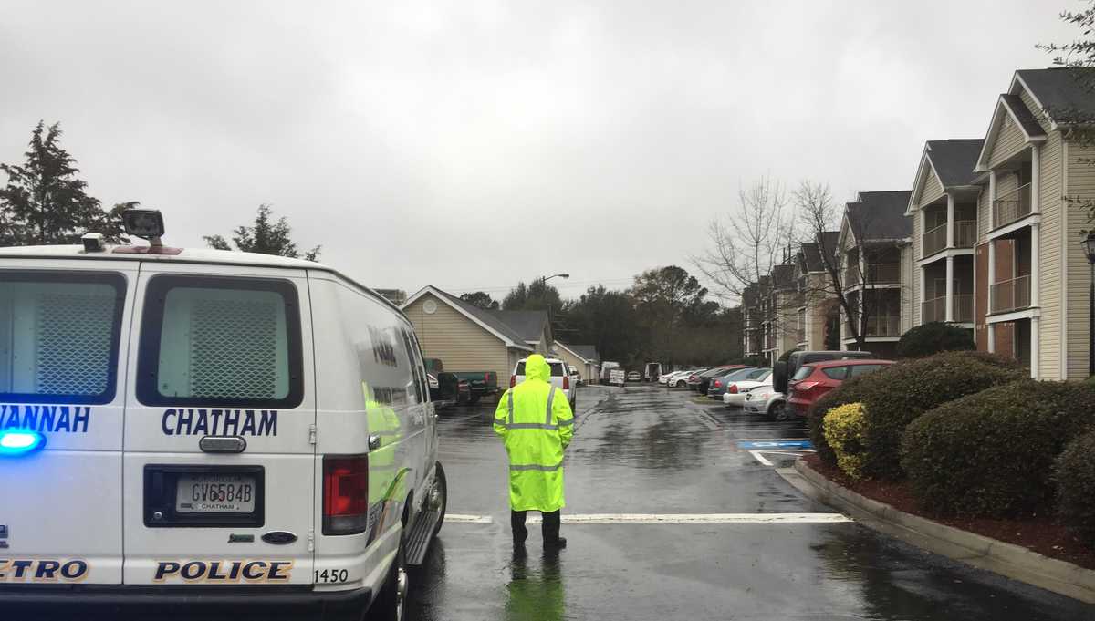 Standoff at Preston Grove apartments