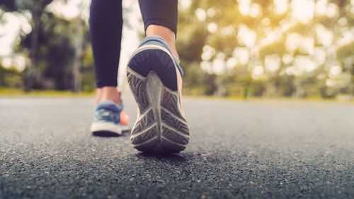 Practice good walking form and conscious breathing to get the most benefits from fast walking.
