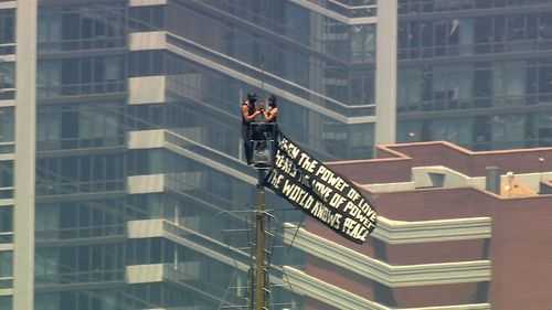 NYPD pilot audio: 'Two geniuses climbed to the top of the Empire State Building' kcra