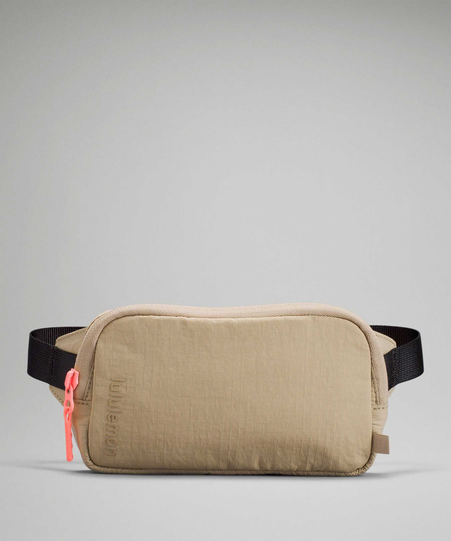 Ivivva discount fanny pack