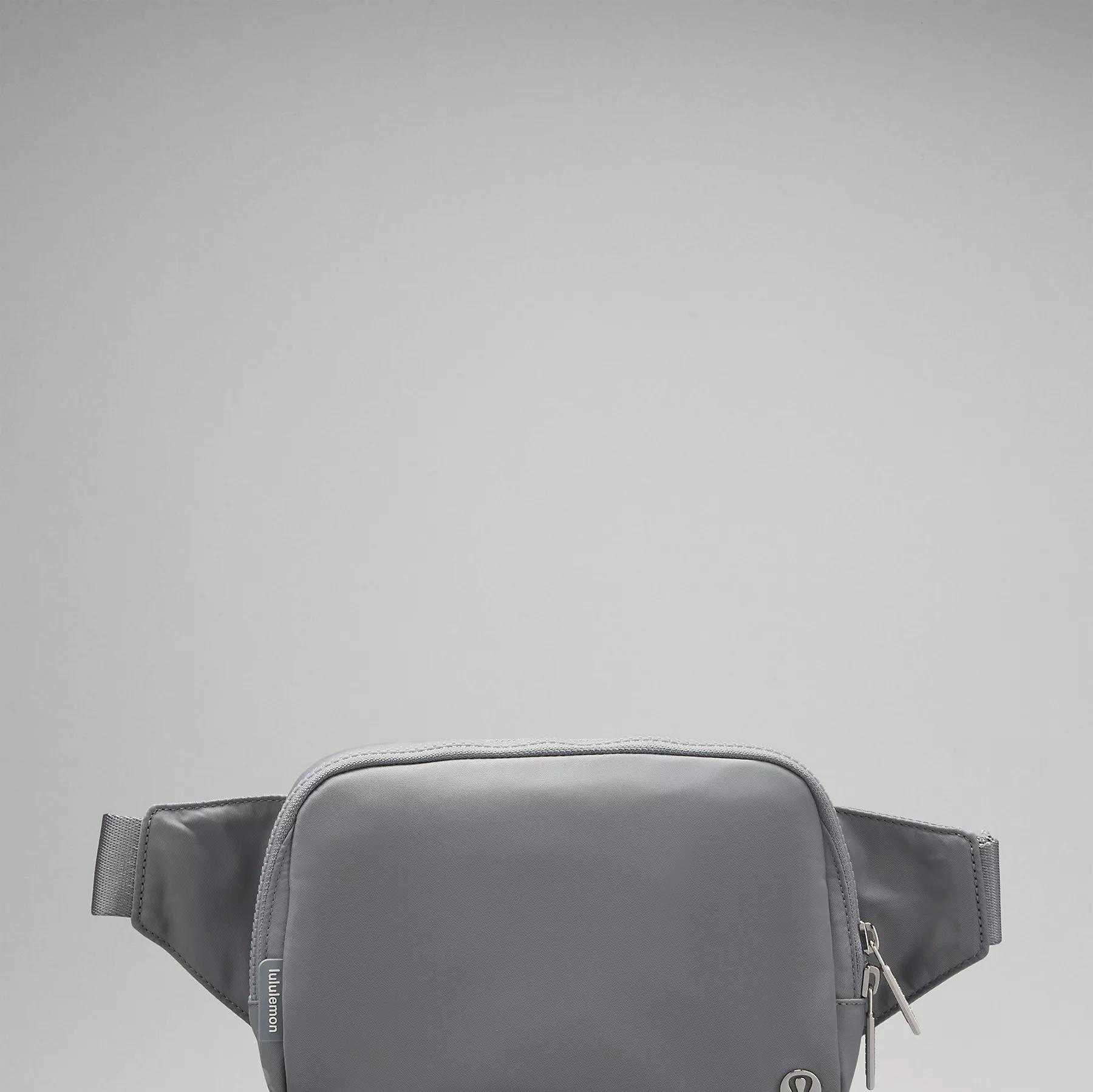 lululemon everywhere belt bag gray sage 1L  T3 Endurance Sports Lululemon Everywhere Belt Bag Sage