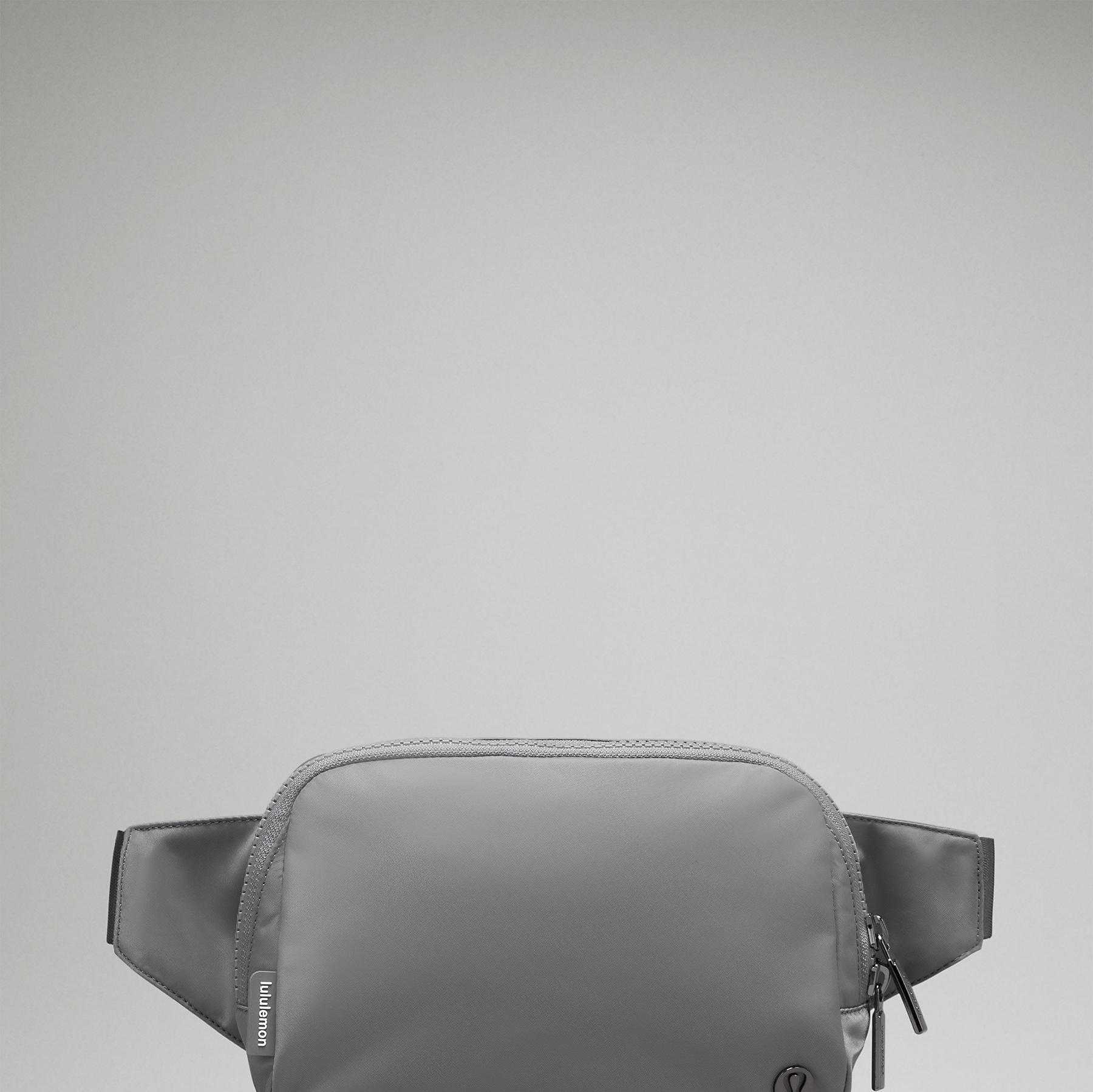 lululemon handwarmer bag Lolë - Belt This lightweight everyday belt bag keeps your fingers toasty thanks to its built L Lululemon Festival Bag Lululemon