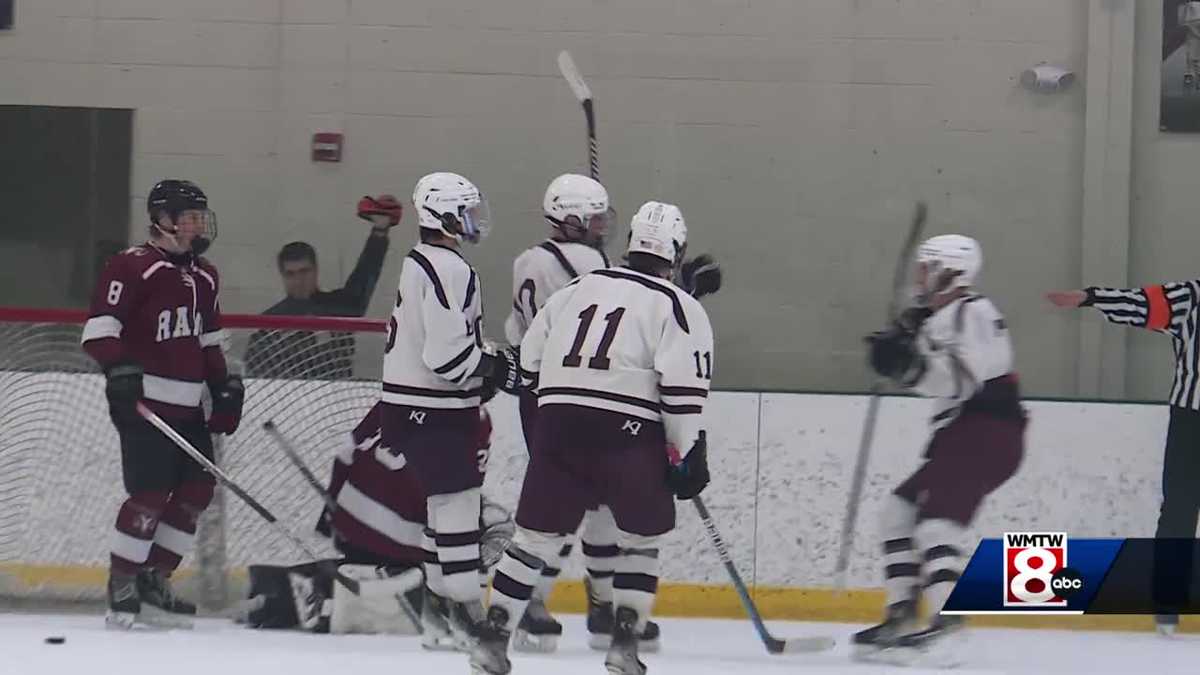 Tuesday's high school hockey playoff recap