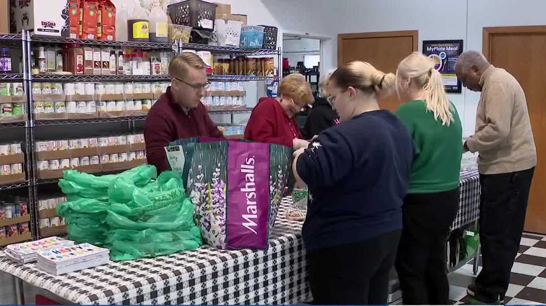 Packers streamer and podcaster Tom Grossi raises $181,000 for Milwaukee's Street Angels