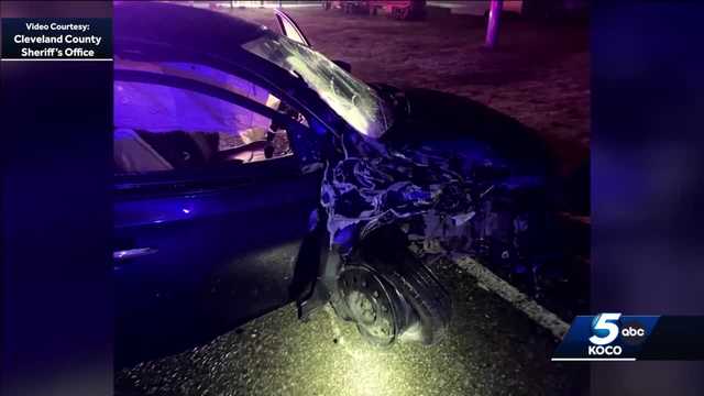 Oklahoma deputy returns to work after drunken driver hits car - Vimarsana News