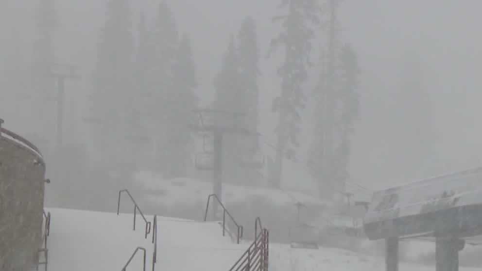 Some Sierra resorts get a foot of snow from winter storm