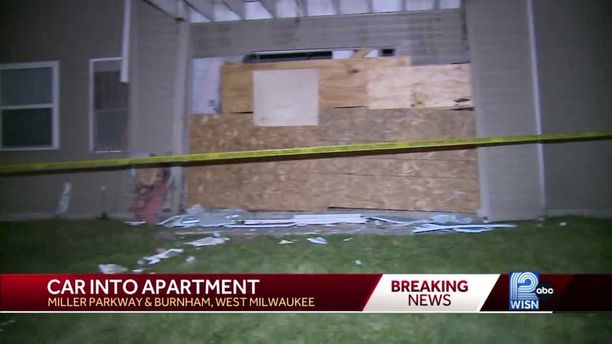 Car crashes into West Milwaukee apartment after chase
