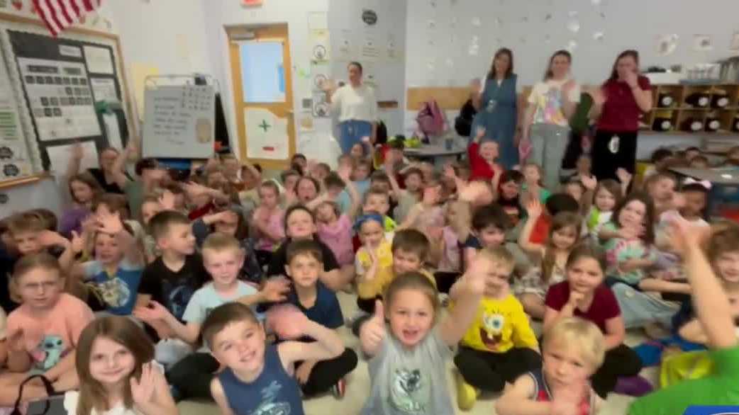 WMUR's Kevin Skarupa visits Lamprey River Elementary School