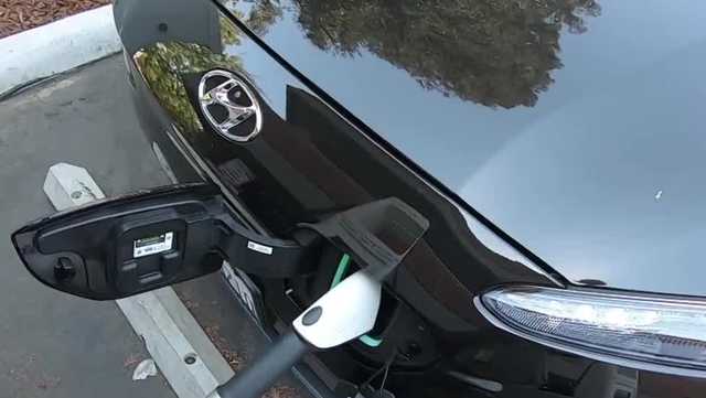 California boosts EV incentives with Clean Vehicle Rebate Project - Vimarsana News