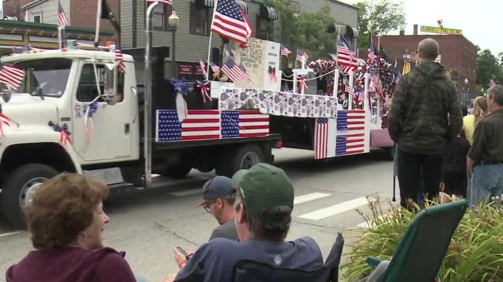 Milford S Labor Day Parade Features Bands Floats Politicians