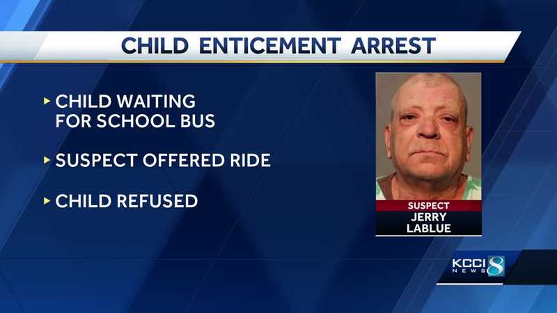 Polk County sheriff: Sex offender tried picking up child at school bus stop
