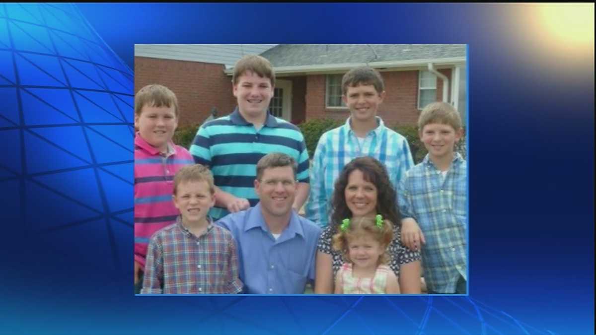 5 family members killed in crash while traveling to Disney World for