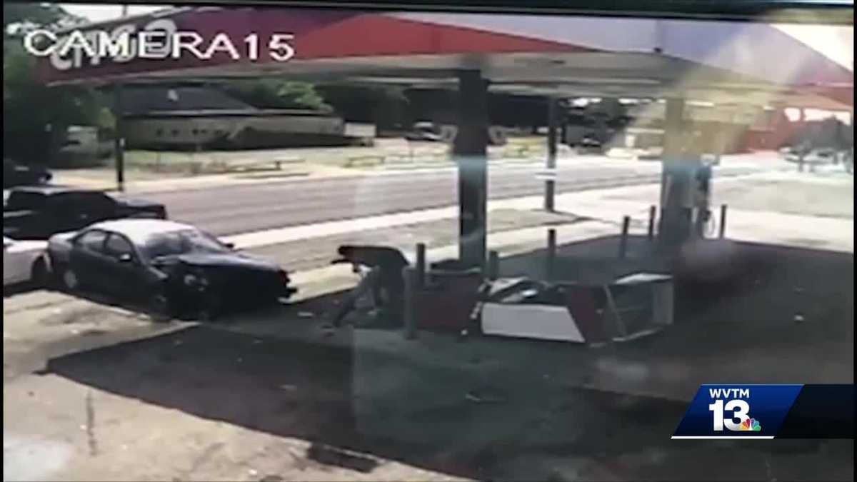 Gas station manager says driver started fire at fuel pump after ...