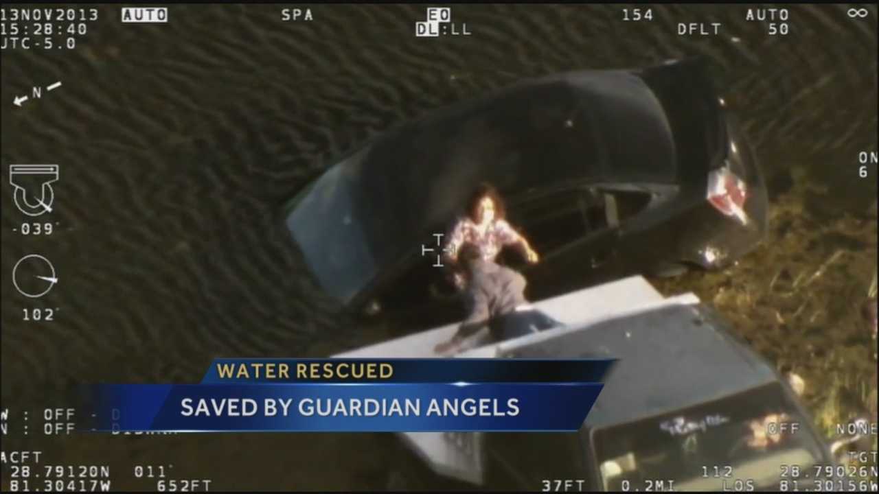 Good Samaritans Rescue Florida Woman From Sinking Car