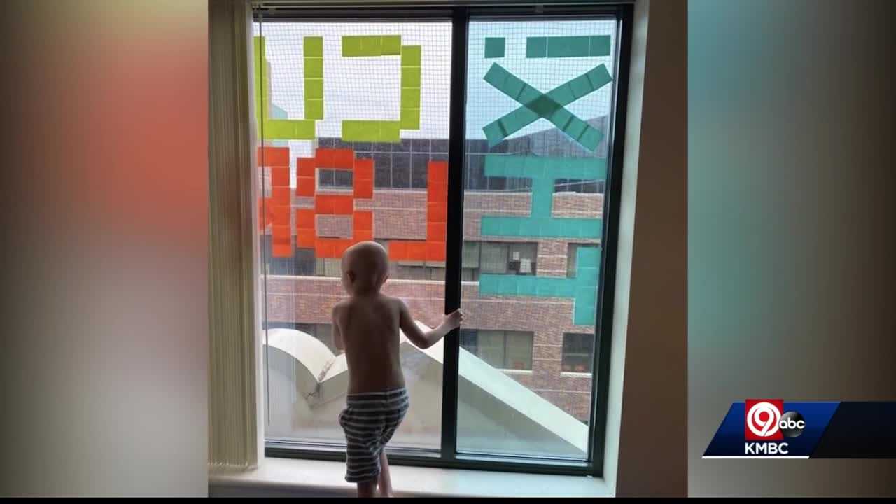 Boy battling cancer puts notes in Kansas City hospital window, building across the street replies - Vimarsana News