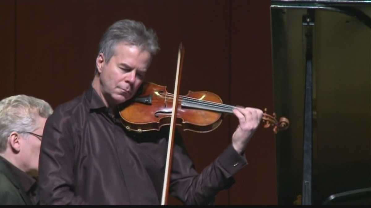 Concertmaster takes the stage for first time after robbery, attack