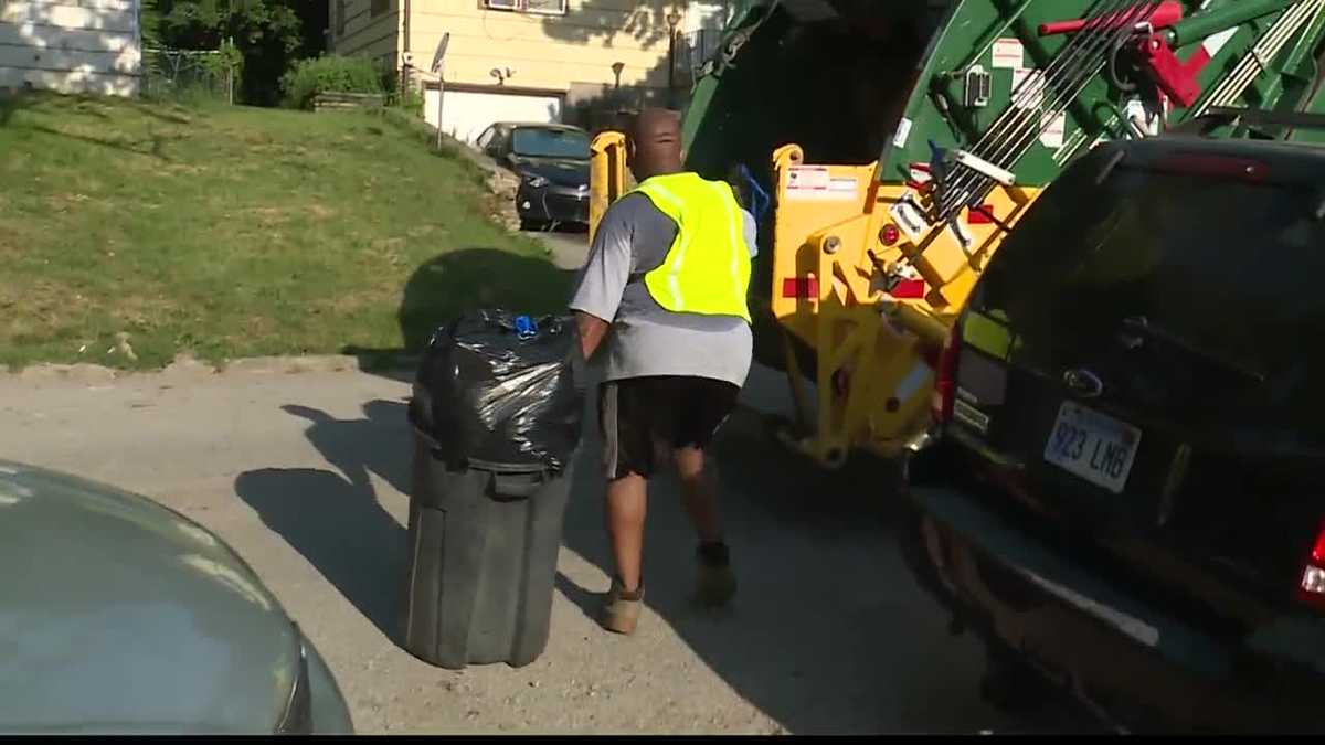 Waste Management pushes up start times for trash pickup