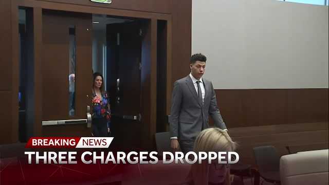 ﻿Johnson County judge dismisses Jackson Mahomes assault charges - Vimarsana News