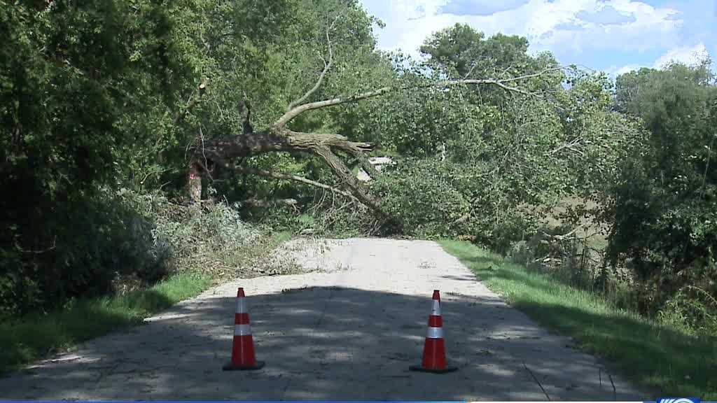 EF-1 Tornado confirmed in Jefferson County, Wisconsin