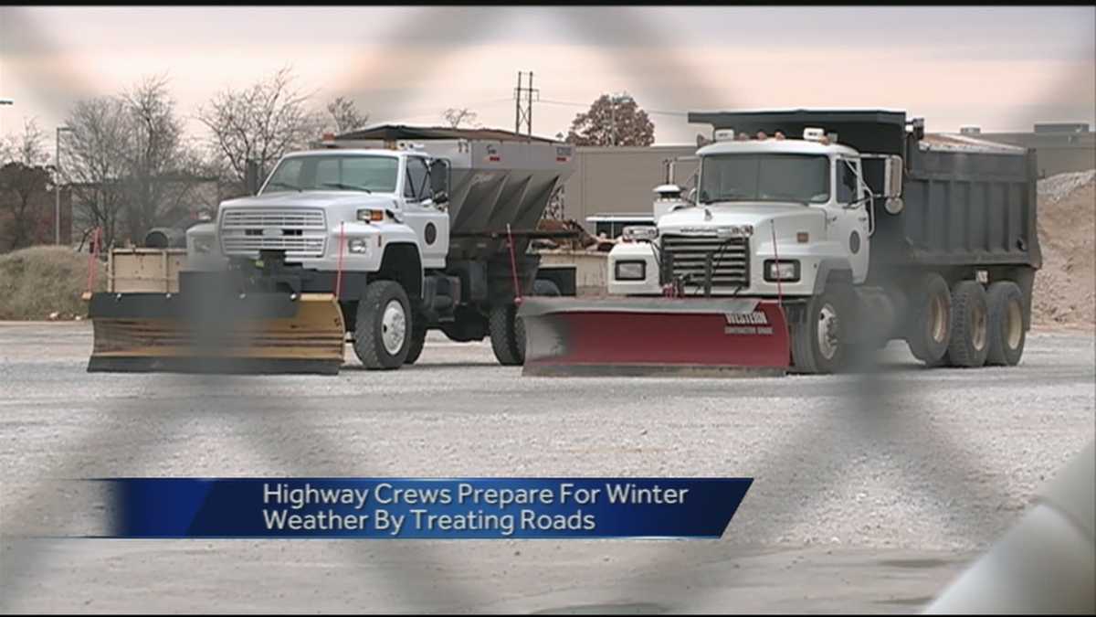 Arkansas Road Crews Prepare For Snow