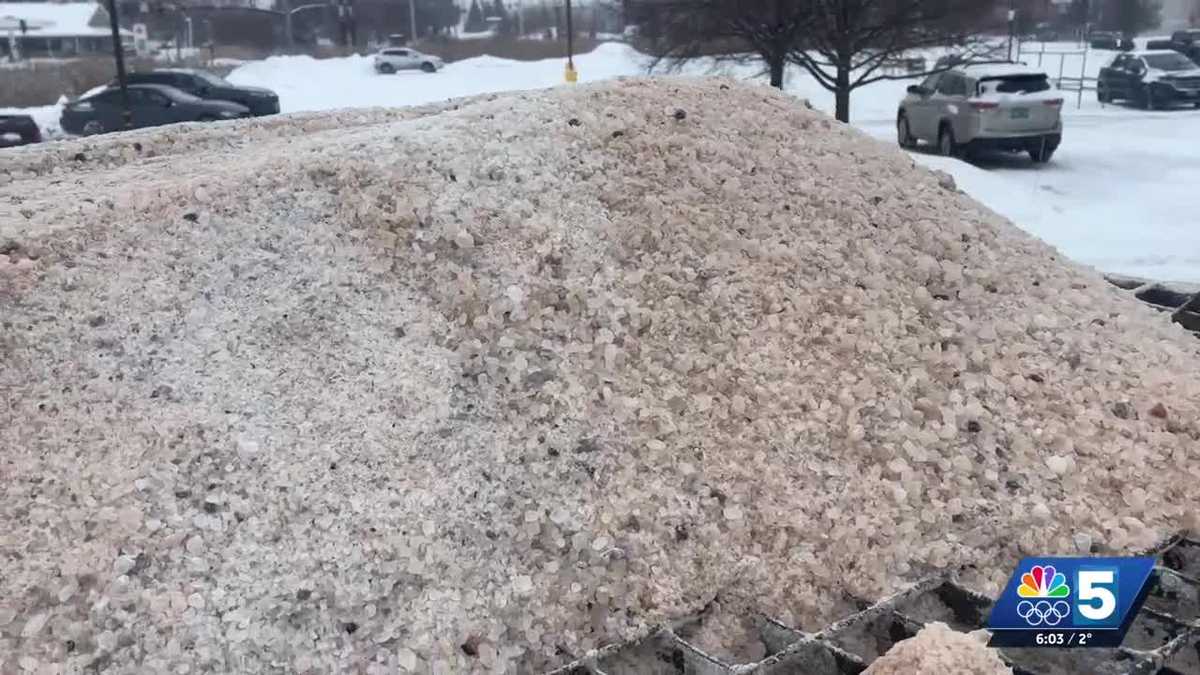Salt shortage forces change to snow removal across Vermont as winter weather continues