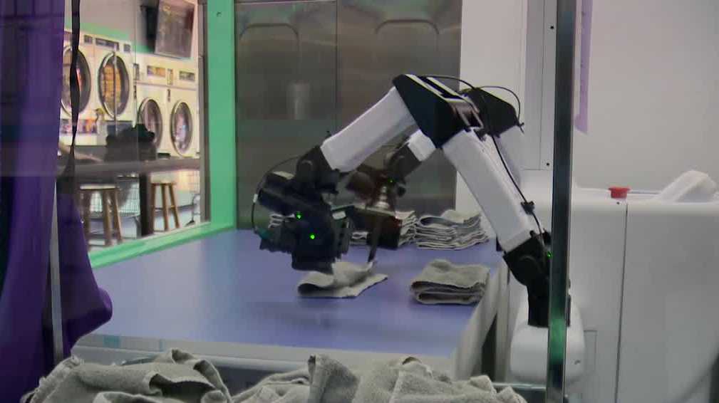 Sacramento laundromat introduces AI robot for folding laundry - KCRA