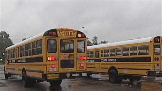 2 students sent to hospital after Monday bus crash