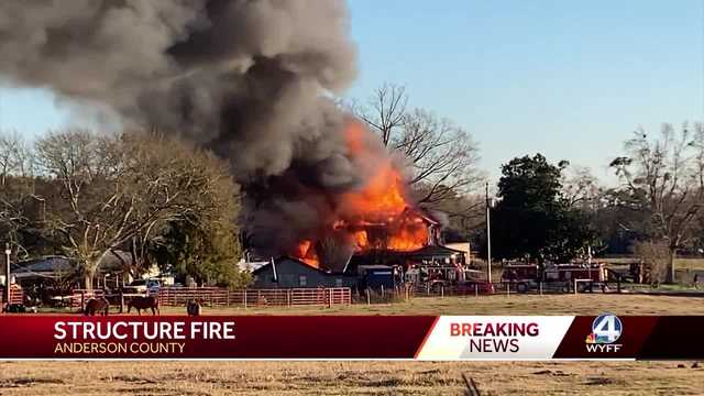SC: Firefighters responding to structure fire - Vimarsana News