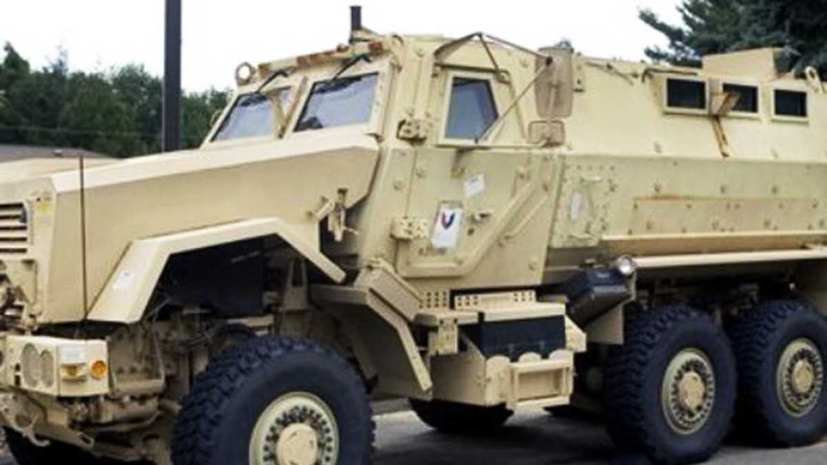 Del Rey Oaks adds armored military tank to police force