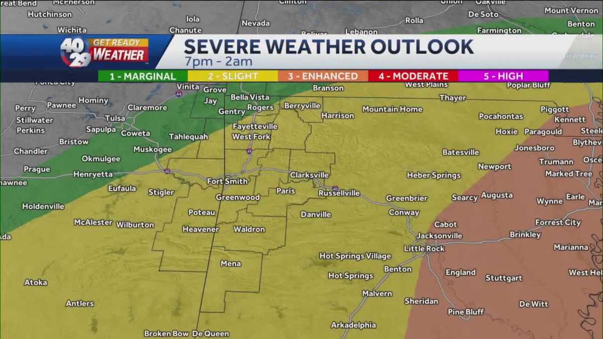 Severe thunderstorms moving through overnight