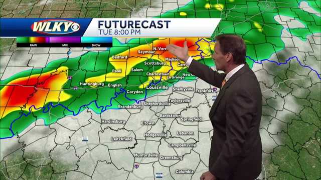 Showers tonight... and a look ahead to more KDF events