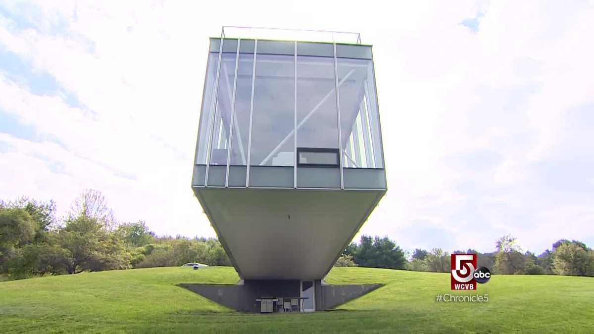 Everevolving art homes