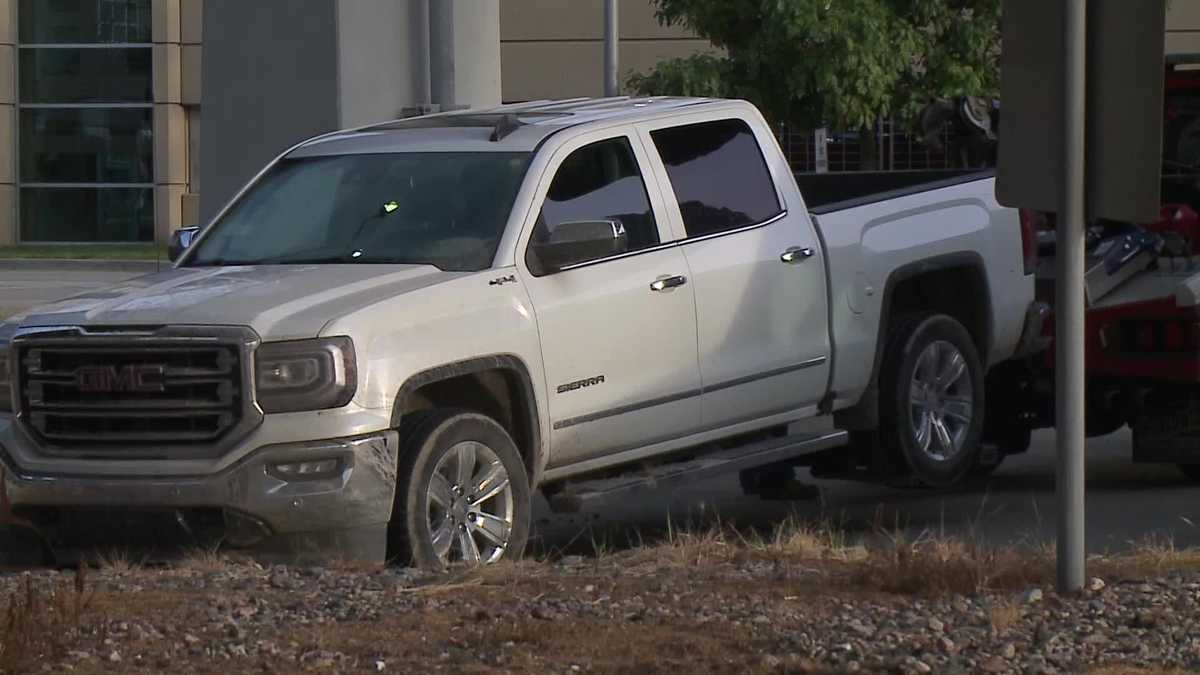 Pottawattamie County deputies arrested one woman and are searching for ...