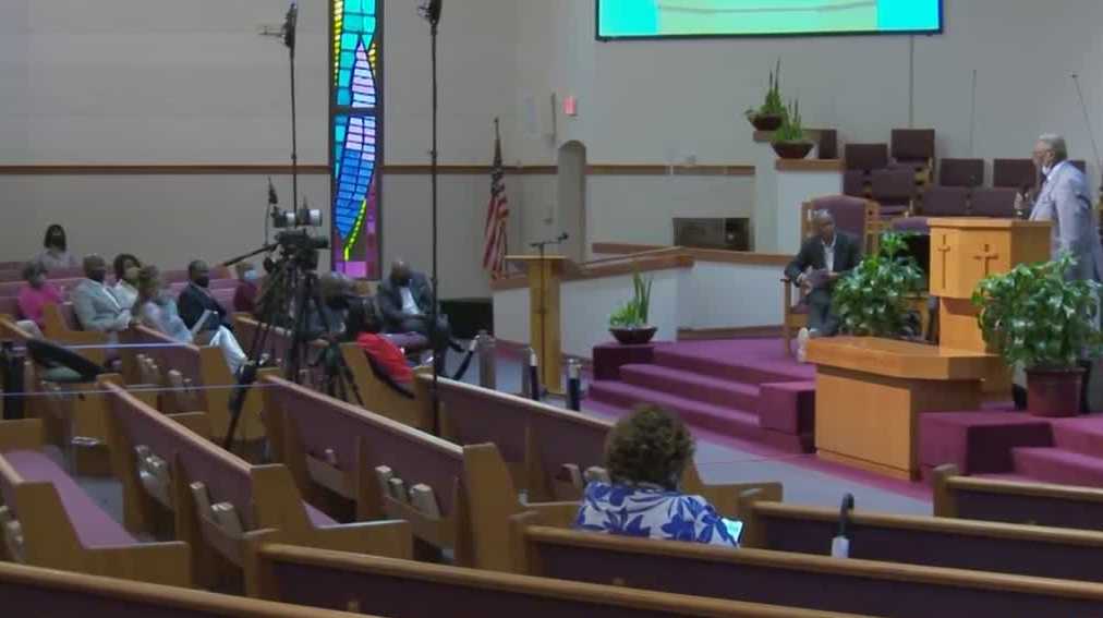 Dozens of people gather at Eatonville church for Juneteenth