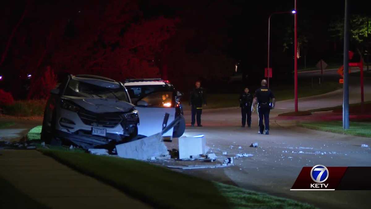Man suffers critical injuries in overnight crash in west Omaha
