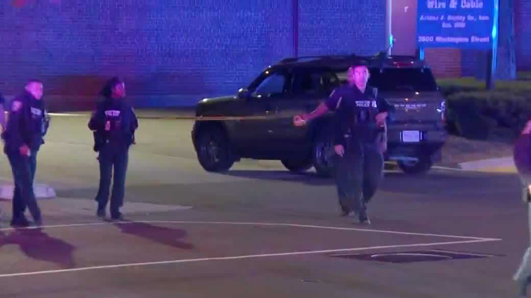 Boston police officer injured in shooting - WMUR