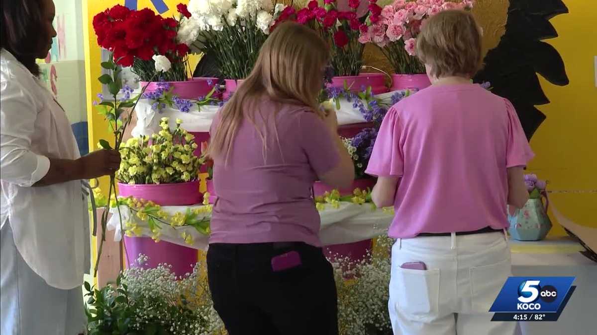 Oklahoma City teachers honored with flowers to end appreciation week
