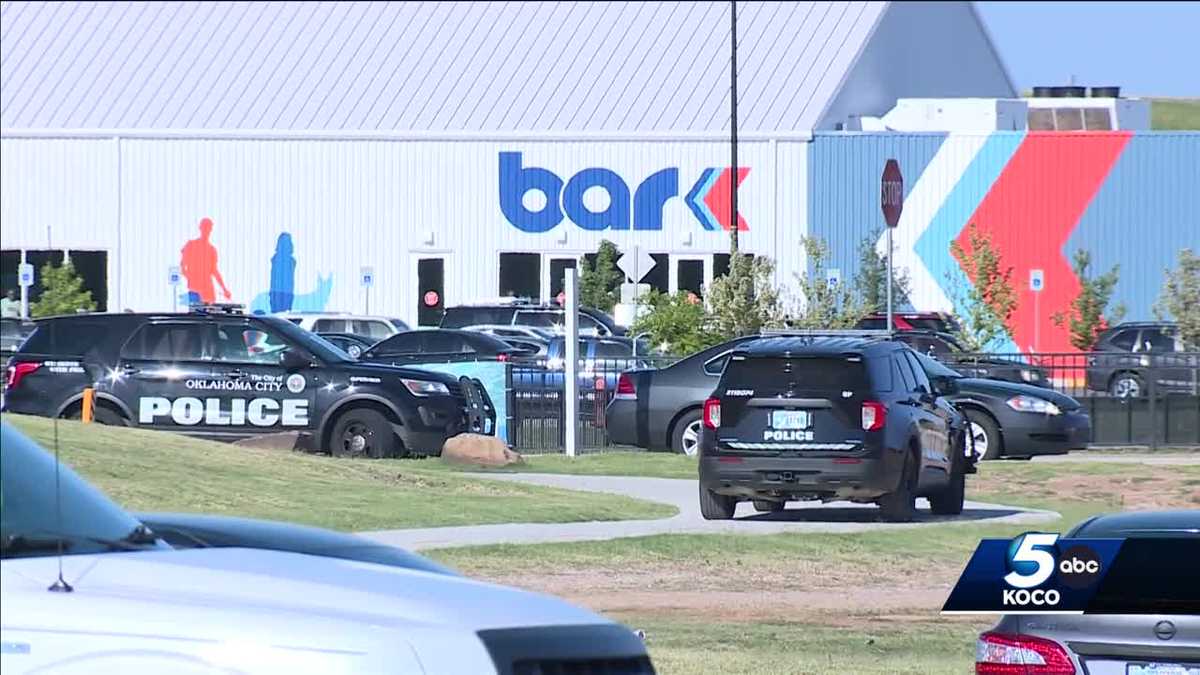 Parts of Boathouse District evacuated due to mental health crisis