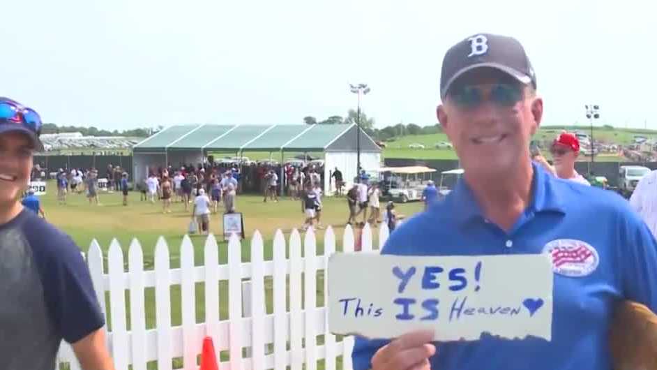 Field of Dreams field wins Ballpark of the Year award