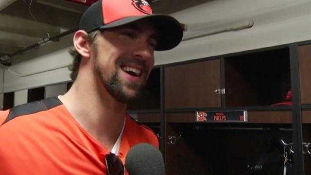 Michael Phelps Takes Batting Practice With The Baltimore Orioles - Sports  Illustrated