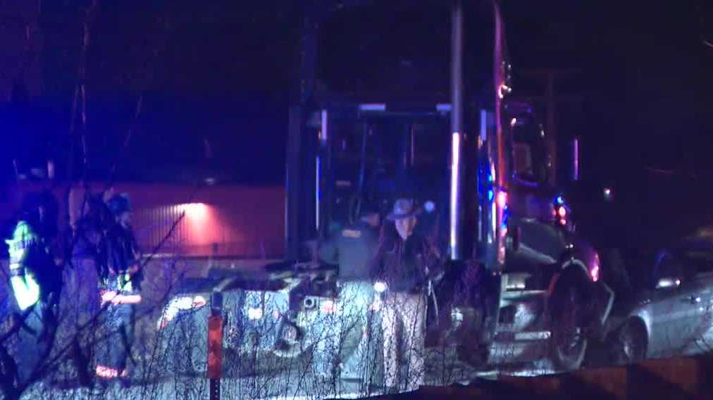 Nashua, New Hampshire crash: Man accused of driving wrong way