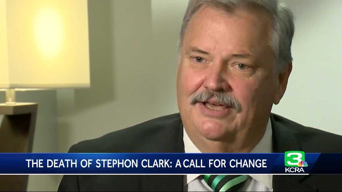 Law enforcement expert Police trained to 'match force' to perceived threat