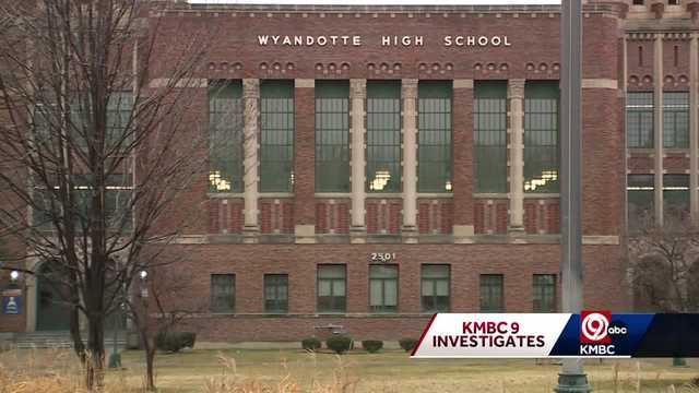 Families express concerns over safety issues at Wyandotte High School - Vimarsana News