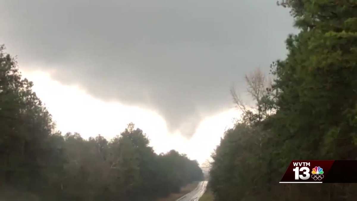 Video captures rotating storm moving across Alabama highway