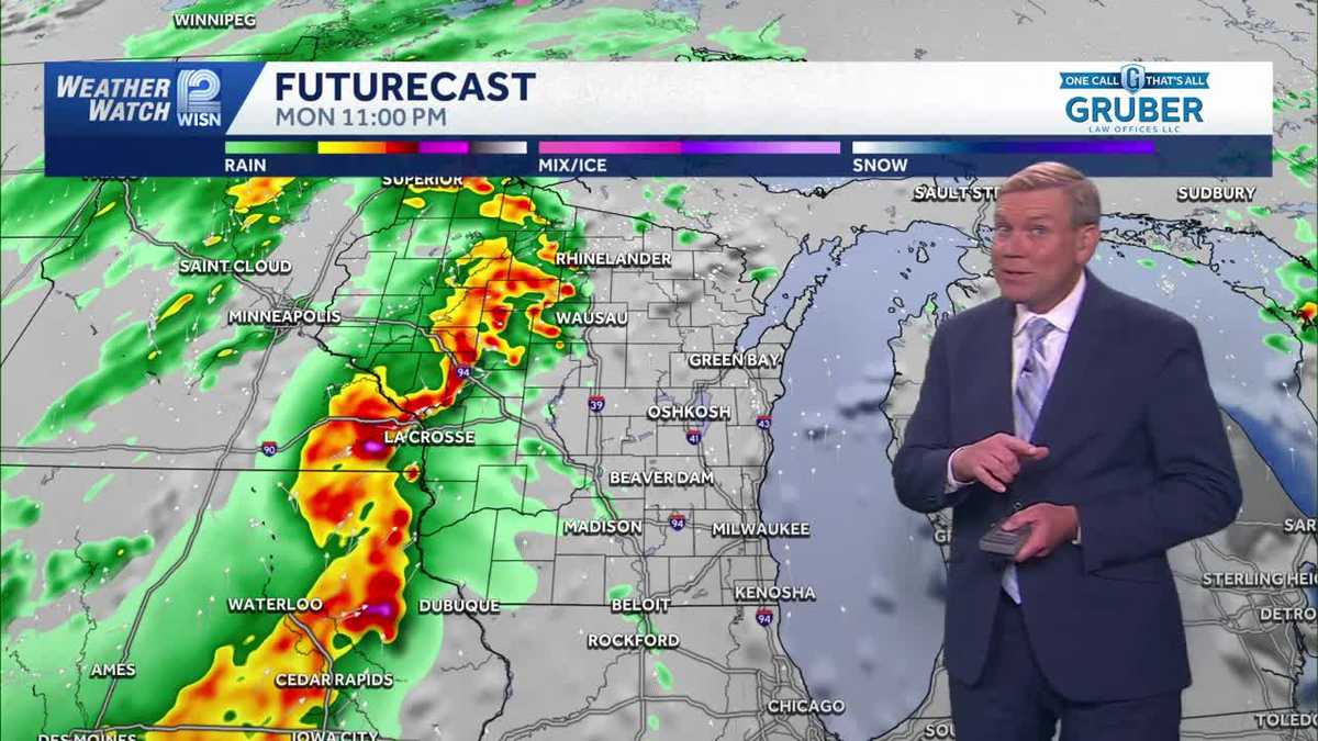 Overnight severe storm threat in SE Wisconsin