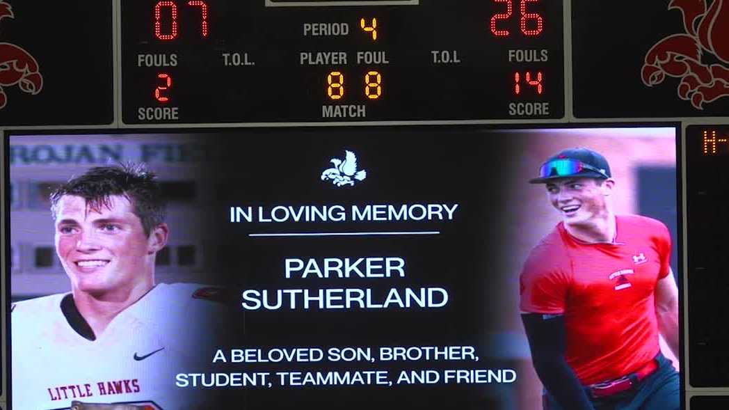 Iowa City community gathers to honor UNI football player Parker Sutherland