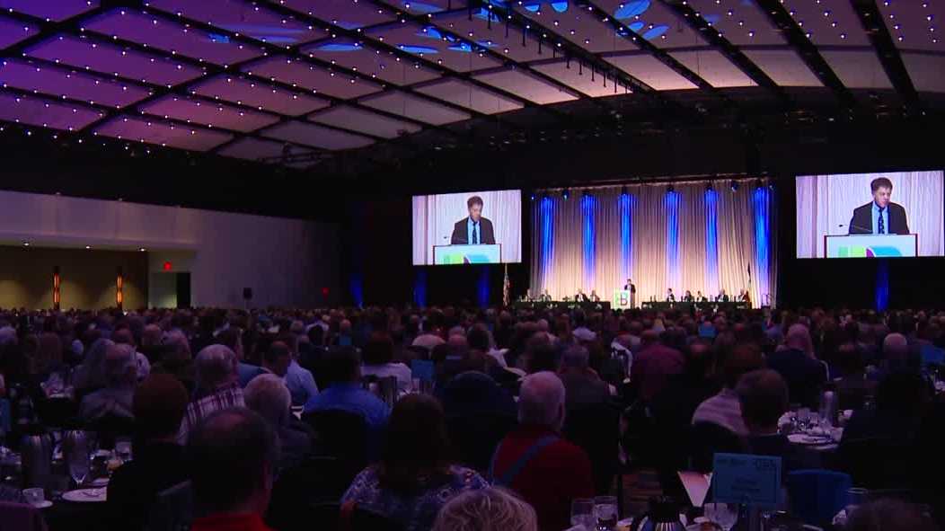 Iowa leaders gather for 65th annual prayer breakfast