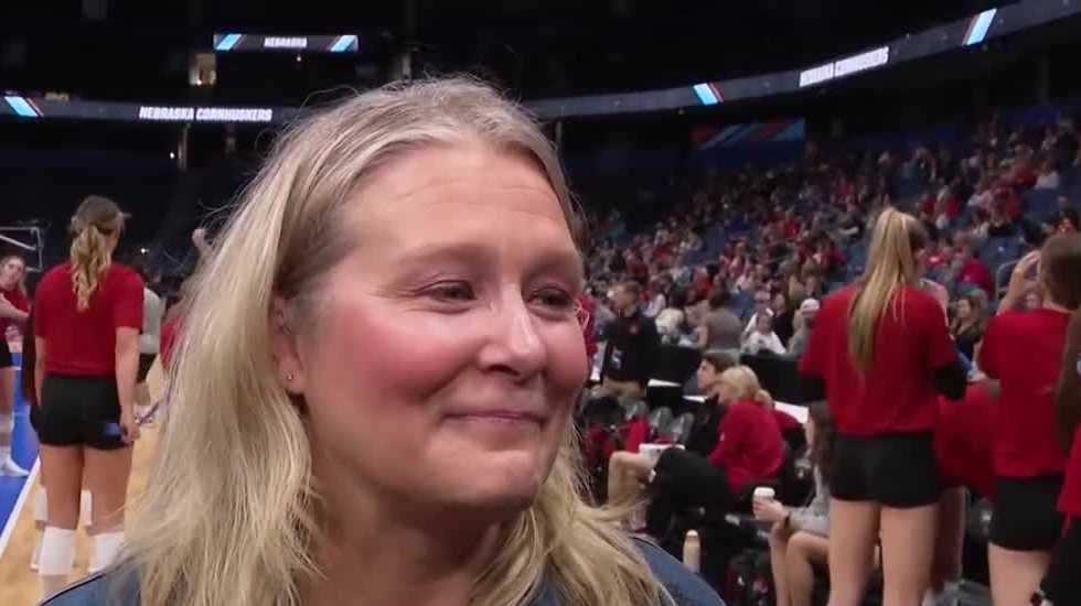 nebraska-woman-behind-ncaa-volleyball-tournament