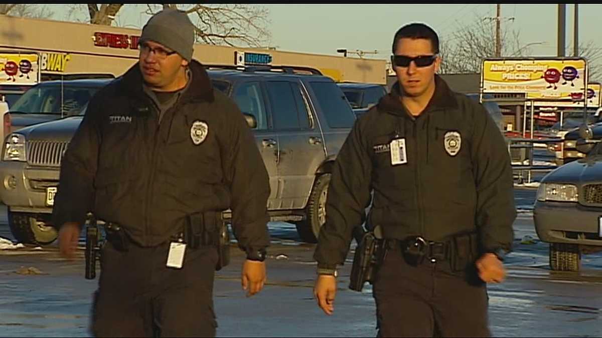 Security guards help police with arrest at homicide scene