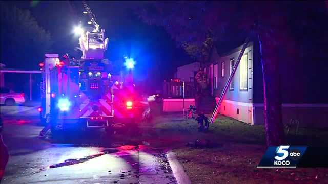 Oklahoma City crews rescue dog from mobile home fire - Vimarsana News